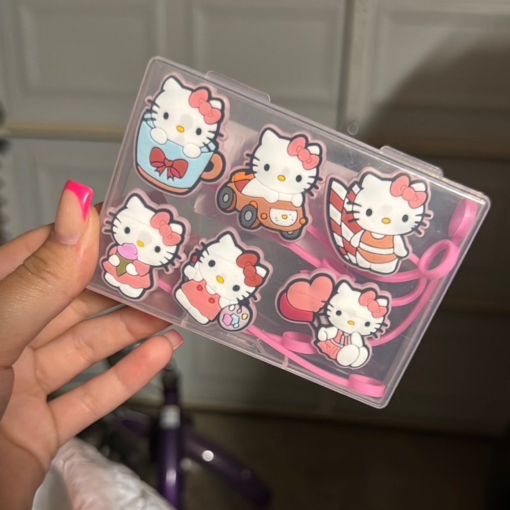 Hello Kitty straw toppers